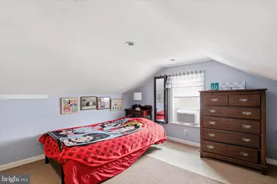 20 N Malin Road, Broomall, PA 19008 - Photo 14