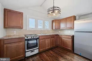 101 N Eagle Rd, Havertown, PA 19083 - Photo 2