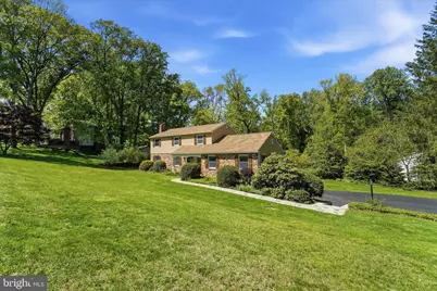 2 Woodbriar Drive, Media, PA 19063 - Photo 2