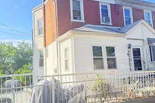 32 S 12th St, Darby, PA 19023 - Photo 1