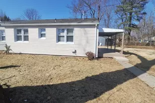 403 Trenton Ct, Wallingford, PA 19086 - Photo 1