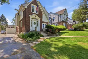336 Richland Ave, Havertown, PA 19083 - Photo 2