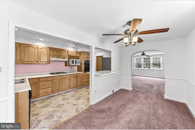 302 Lakeview Drive, Ridley Park, PA 19078 - Photo 10