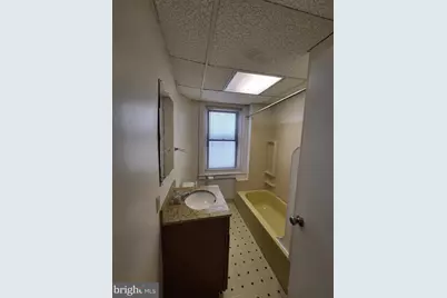2114 Darby Road #2ND FL, Havertown, PA 19083 - Photo 10