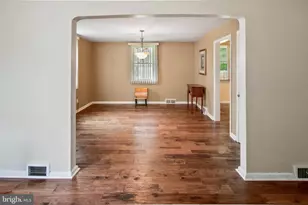 752 Kedron Ave, Morton, PA 19070 - Photo 6