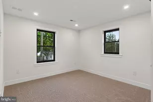 25 Oak Ln, Havertown, PA 19083 - Photo 20