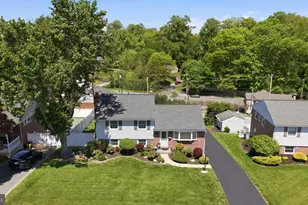 447 Maddock Rd, Springfield, PA 19064 - Photo 2