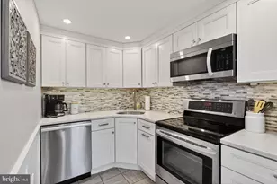 519 Seven Oaks Dr, Clifton Heights, PA 19018 - Photo 10