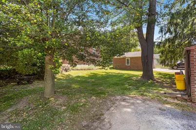 217 E Thomson Avenue, Springfield, PA 19064 - Photo 4