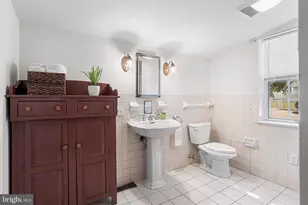 217 E Thomson Ave, Springfield, PA 19064 - Photo 12