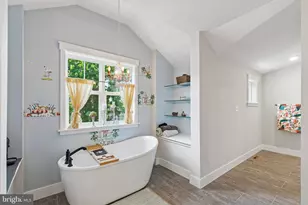 122 N Providence Rd, Media, PA 19063 - Photo 32