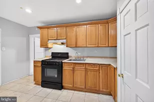 241 Cherry St, Sharon Hill, PA 19079 - Photo 14