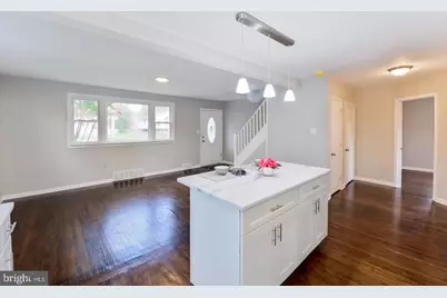 112 Upland Road, Brookhaven, PA 19015 - Photo 6