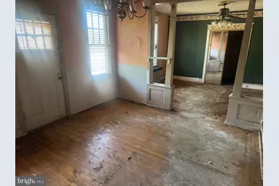 92 S Governor Printz Boulevard, Essington, PA 19029 - Photo 2