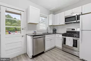1423 Lawrence Rd, Havertown, PA 19083 - Photo 14