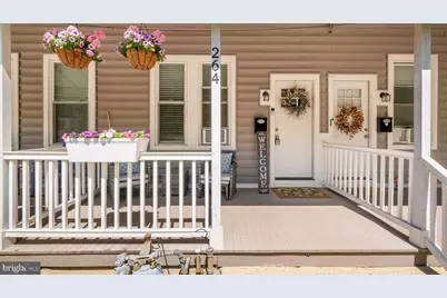 264 N Aberdeen Avenue, Wayne, PA 19087 - Photo 2