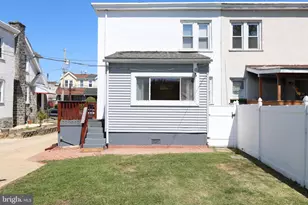 7206 Spruce St, Upper Darby, PA 19082 - Photo 46