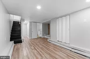909 Pine St, Darby, PA 19023 - Photo 22