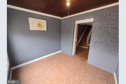 7153 Radbourne Road, Upper Darby, PA 19082 - Photo 4