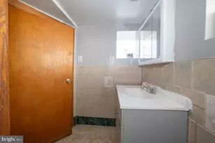 169 Overhill Rd, Upper Darby, PA 19082 - Photo 52