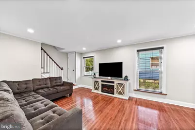 819 South Avenue, Secane, PA 19018 - Photo 4