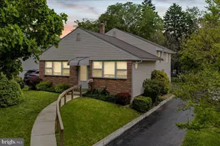 327 Ashland Ave, Secane, PA 19018 - Photo 36