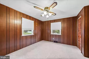 327 Ashland Ave, Secane, PA 19018 - Photo 18