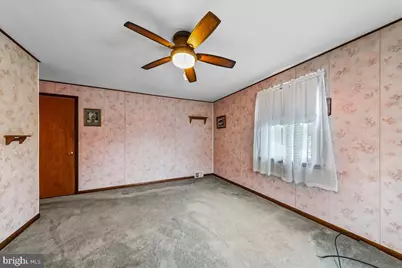 327 Ashland Avenue, Secane, PA 19018 - Photo 16