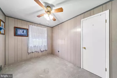 327 Ashland Avenue, Secane, PA 19018 - Photo 12