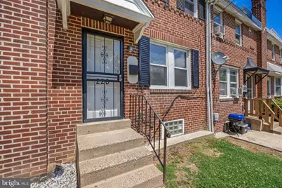 220 Houston Street, Chester, PA 19013 - Photo 4