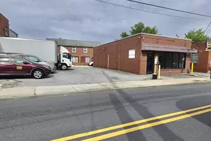 230 Holmes Rd, Holmes, PA 19043 - Photo 2
