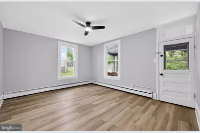 16 Convent Road, Aston, PA 19014 - Photo 8
