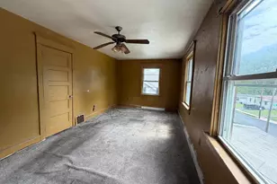 1404 Elmwood Ave, Sharon Hill, PA 19079 - Photo 54