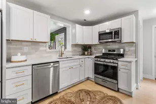 608 Hutchinson Terrace, Holmes, PA 19043 - Photo 10