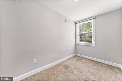 1160 Brookwood Lane, Glenolden, PA 19036 - Photo 18