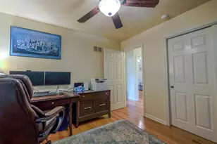 226 E Benedict Ave, Havertown, PA 19083 - Photo 80