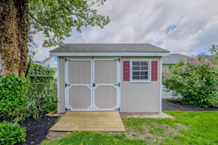 226 E Benedict Ave, Havertown, PA 19083 - Photo 50