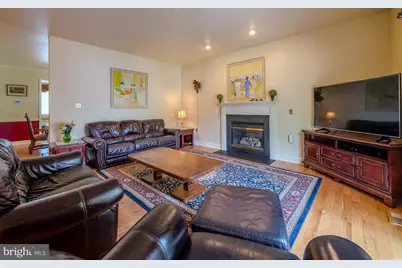 226 E Benedict Avenue, Havertown, PA 19083 - Photo 38