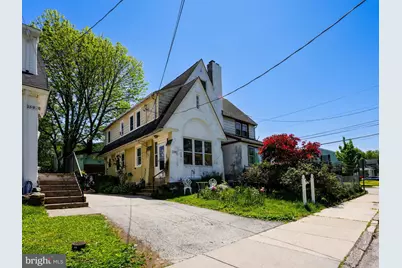241 Rockingham Road #3RD FLOOR ROOM, Bryn Mawr, PA 19010 - Photo 2