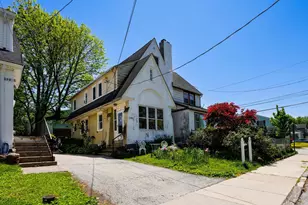 241 Rockingham Rd, Bryn Mawr, PA 19010 - Photo 2
