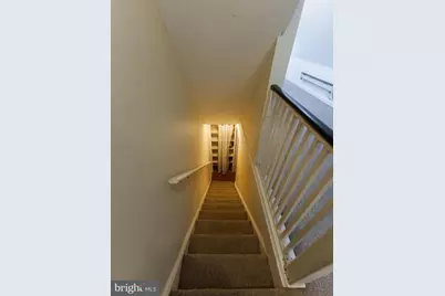 241 Rockingham Road #3RD FLOOR ROOM, Bryn Mawr, PA 19010 - Photo 6