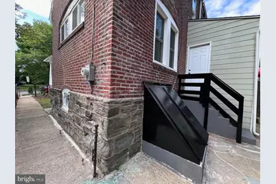910 E 20th Street, Chester, PA 19013 - Photo 22
