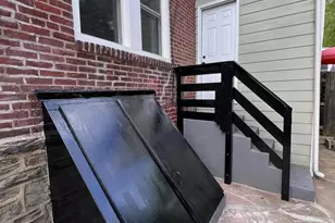 910 E 20th St, Chester, PA 19013 - Photo 22