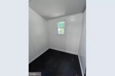 910 E 20th Street, Chester, PA 19013 - Photo 12