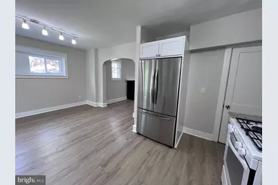 910 E 20th Street, Chester, PA 19013 - Photo 10