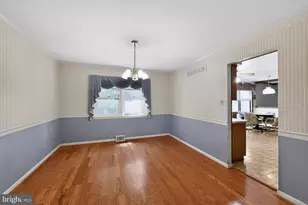 12 Secretariat Cir, Media, PA 19063 - Photo 10