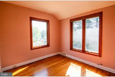 5004 Fairway Road, Drexel Hill, PA 19026 - Photo 12