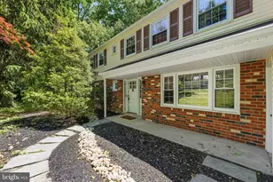 16 N Longpoint Ln, Rose Valley, PA 19063 - Photo 2