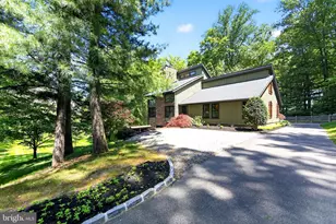 25 Oaktree Hollow Rd, West Chester, PA 19382 - Photo 6