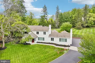 38 Dunminning Rd, Newtown Square, PA 19073 - Photo 2